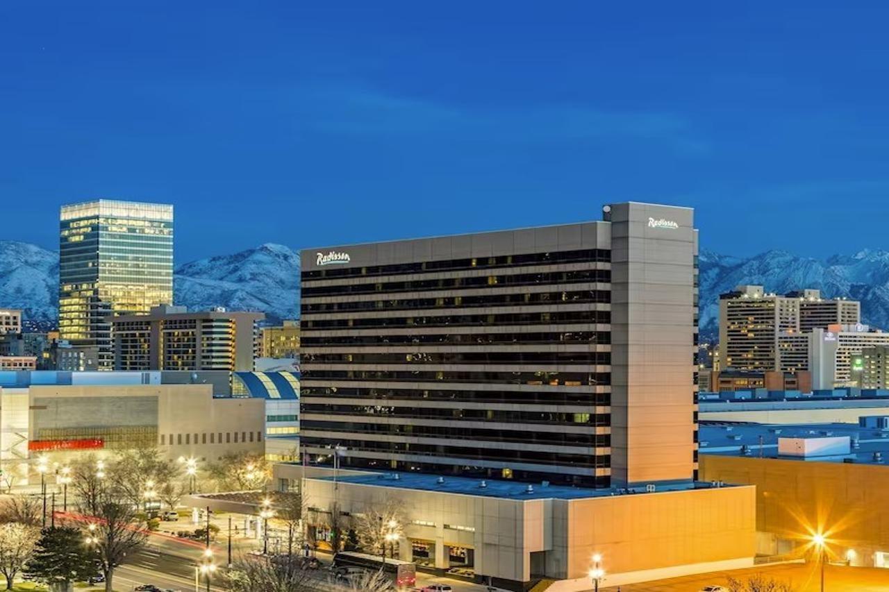 Hotel Radisson Salt Downtown 4*
