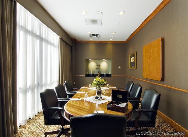 Hotel Radisson Salt Downtown